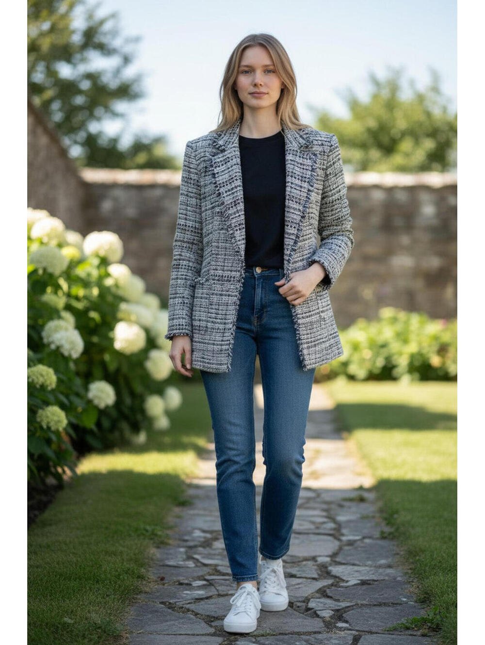 Size 10 – Karl Lagerfeld Tweed Blazer Jacket